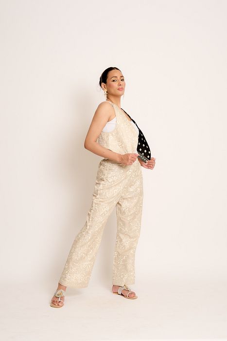 A model showcasing Beige And Black Kalki Reversible Waistcoat by Ashtar from Ashtar's collection