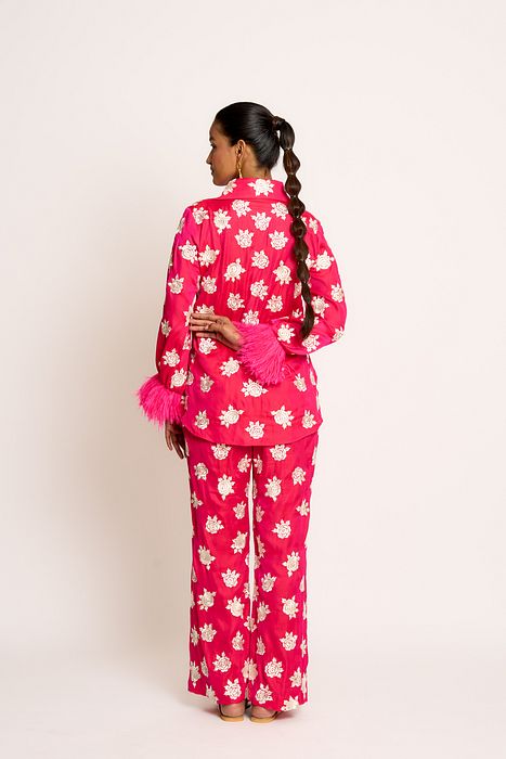 A model showcasing Rani Pink Shehnaaz Twin Set by Ashtar from Ashtar's collection