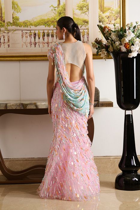 A model showcasing Zil Saree by Moledro from Moledro's collection