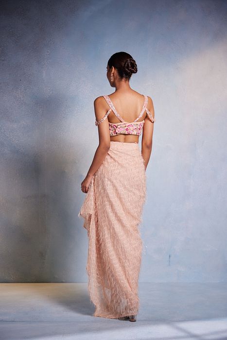 A model showcasing Poorna Dhoti Set by Muditaa By Urmila from Muditaa By Urmila's collection