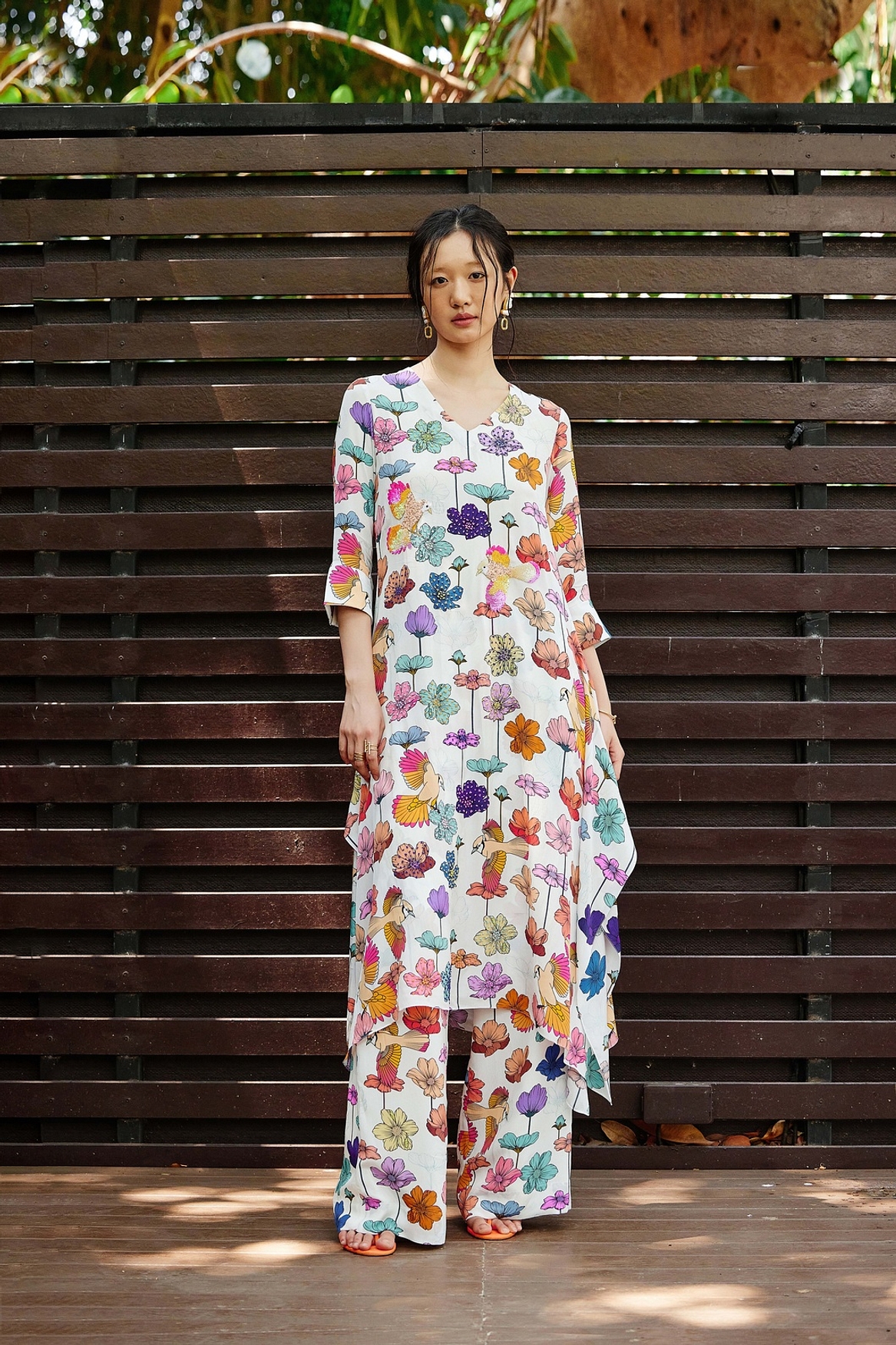 A model showcasing Flora Kurta With Pants Feature image by Nautanky from Nautanky's collection