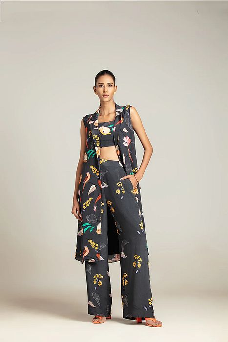 A model showcasing Eden Trench With Crop Top And Pants by Nautanky from Nautanky's collection