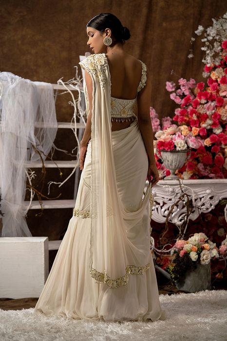 A model showcasing Fishcut Saree With Belt by Farha Syed from Farha Syed's collection