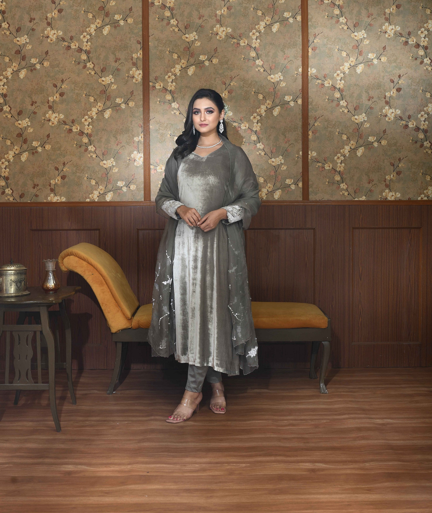 A model showcasing Grey Ella Velvet Suit Set Feature image by Ayushi Agarwal from Ayushi Agarwal's collection