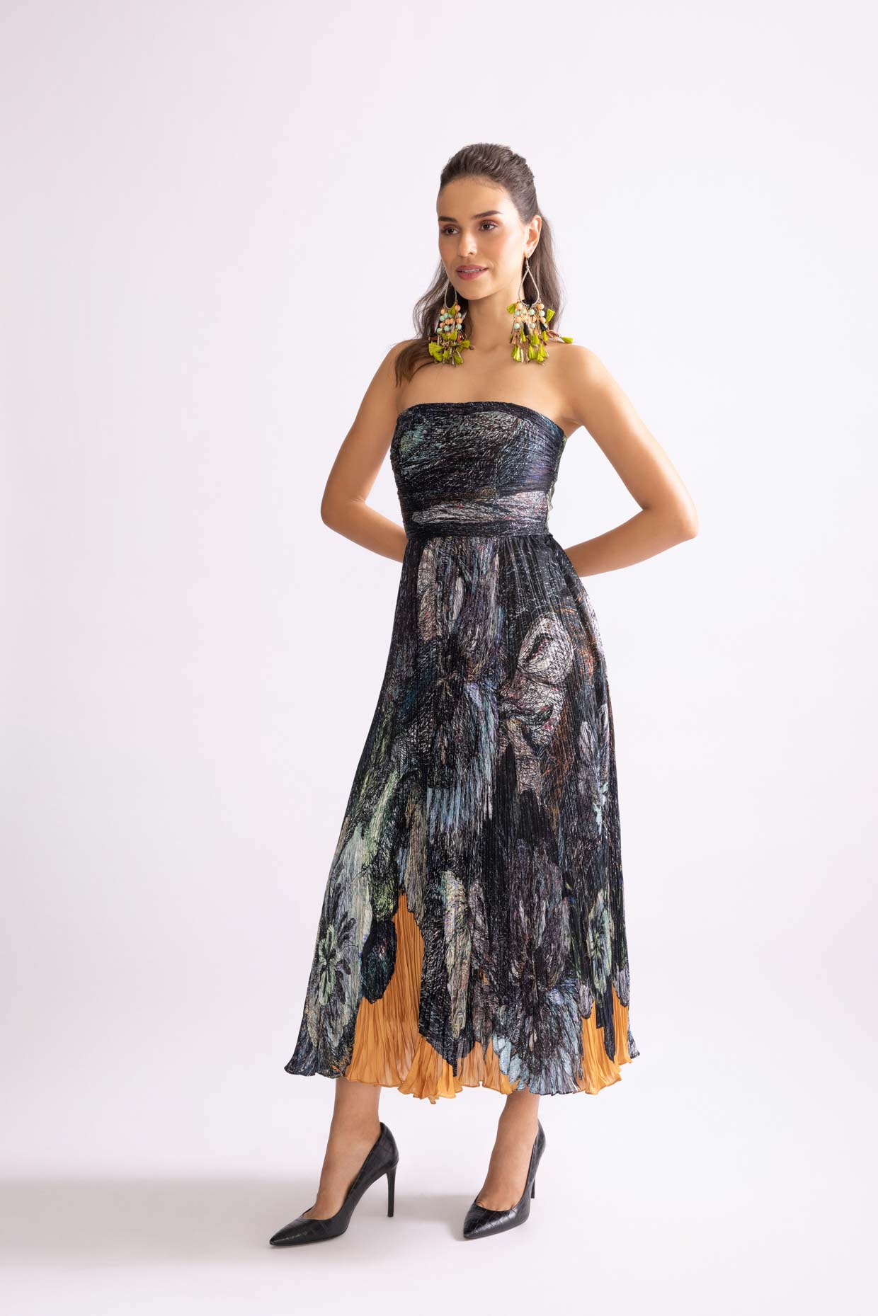 A model showcasing Diana Dress Daisy Print Midi Dress Feature image by Saaksha And Kinni from Saaksha And Kinni's collection