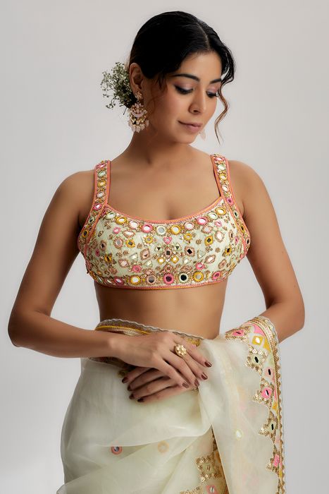 A model showcasing Maahi Saree Set In Ivory by Gopi Vaid from Gopi Vaid's collection