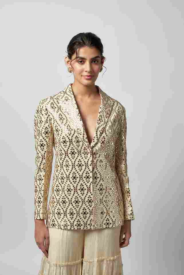 A model showcasing Agasti Sharara Set by Gopi Vaid from Gopi Vaid's collection