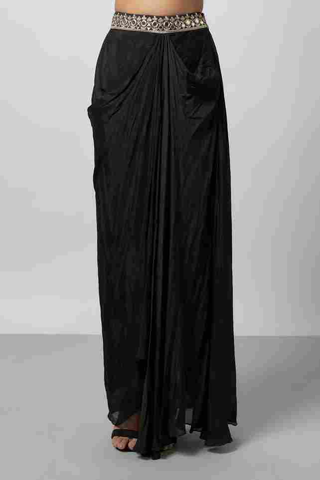 A model showcasing Namra Skirt Set by Gopi Vaid from Gopi Vaid's collection