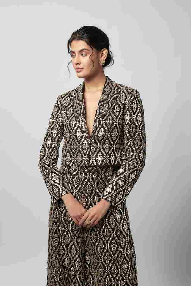 A model showcasing Shion Pant Set by Gopi Vaid from Gopi Vaid's collection