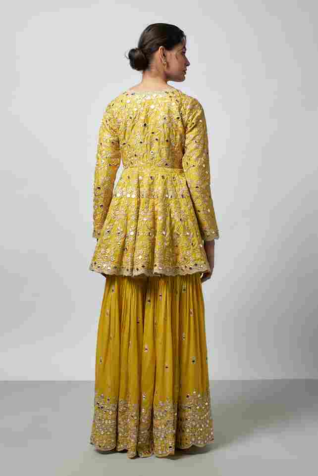 A model showcasing Jhalak Sharara Set by Gopi Vaid from Gopi Vaid's collection