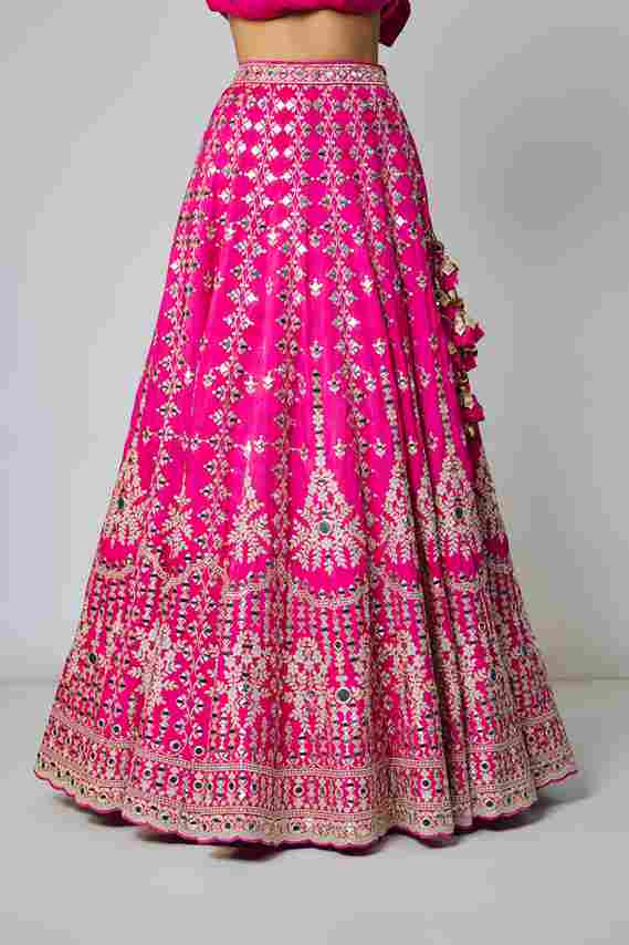 A model showcasing Abhirami Lehenga Set by Gopi Vaid from Gopi Vaid's collection