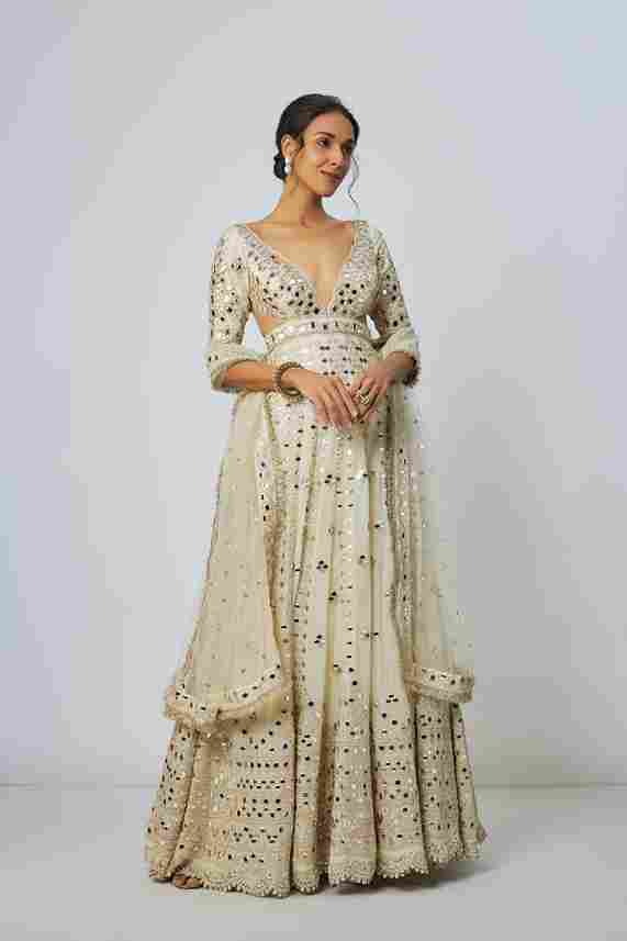 A model showcasing Aasmi Anarkali Set by Gopi Vaid from Gopi Vaid's collection