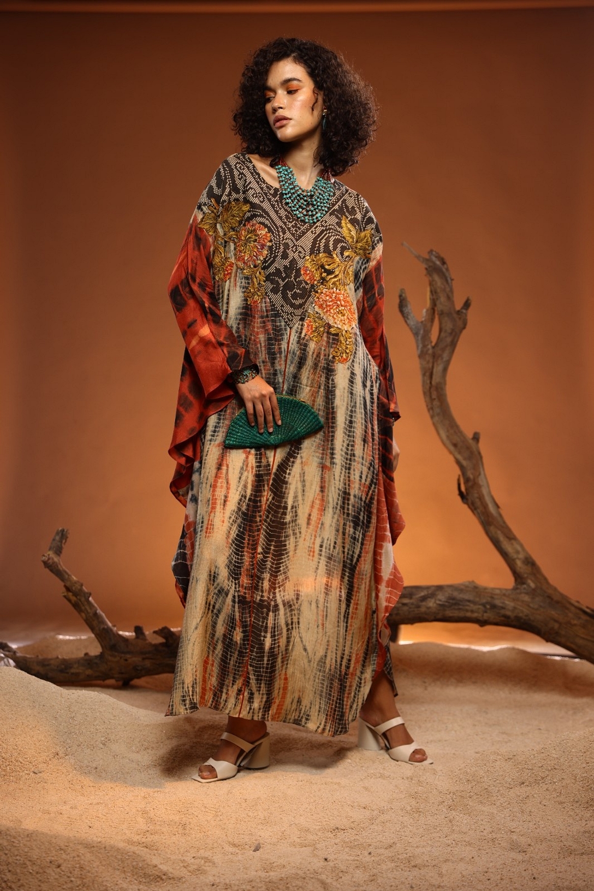 A model showcasing Beige Danta Kaftan Feature image by Capisvirleo from Capisvirleo's collection