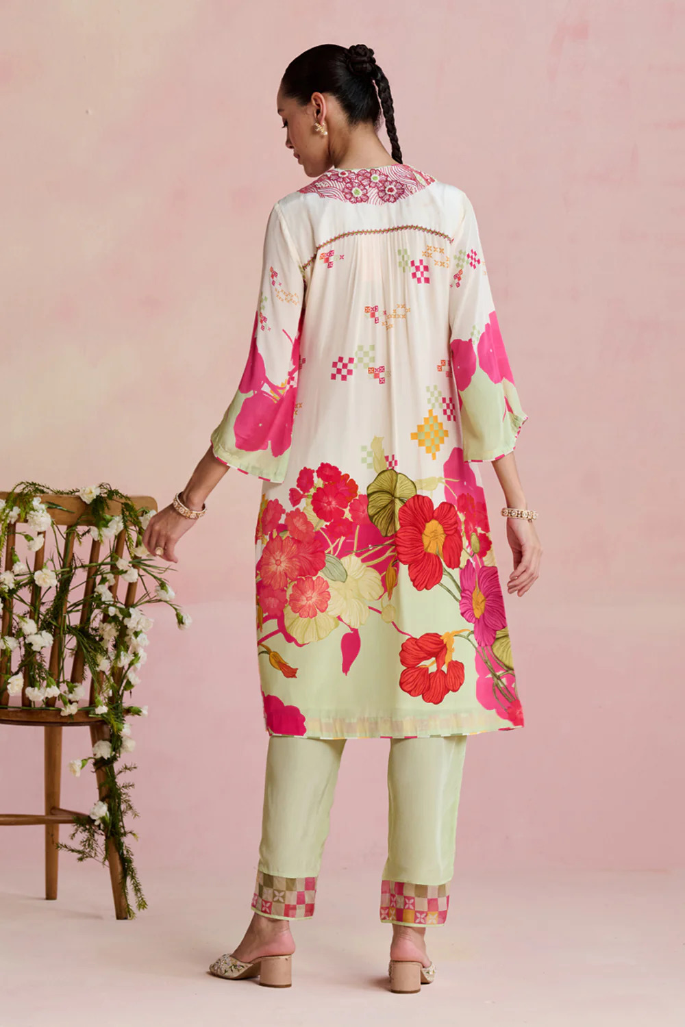 A model showcasing Ayla Multi Kurta And Pants by Nirvair from Nirvair's collection