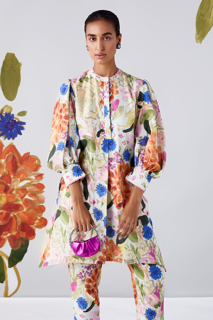 A model showcasing Kassia Chanderi Printed Kurta Set by Ridhi Mehra from Ridhi Mehra's collection