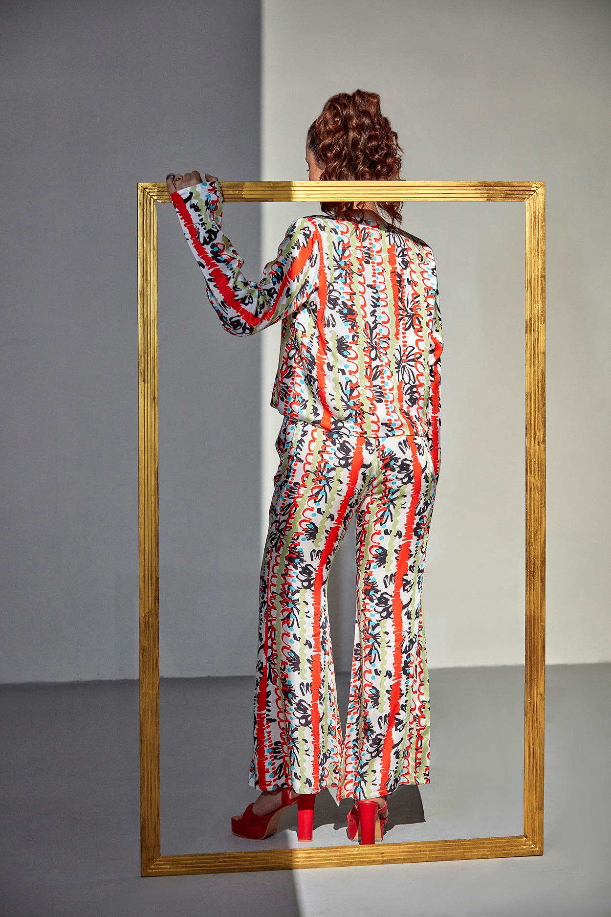 A model showcasing Meadow Bloom Set by Zilaire from Zilaire's collection