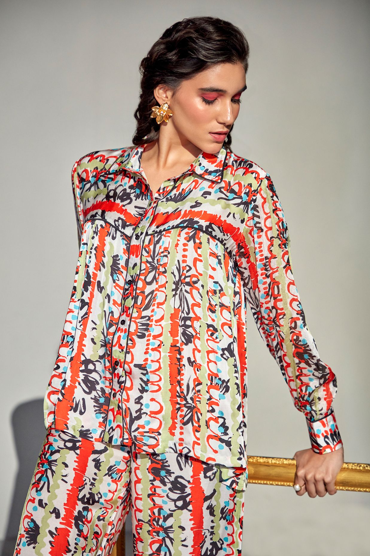 A model showcasing Mystic Blossom Set by Zilaire from Zilaire's collection