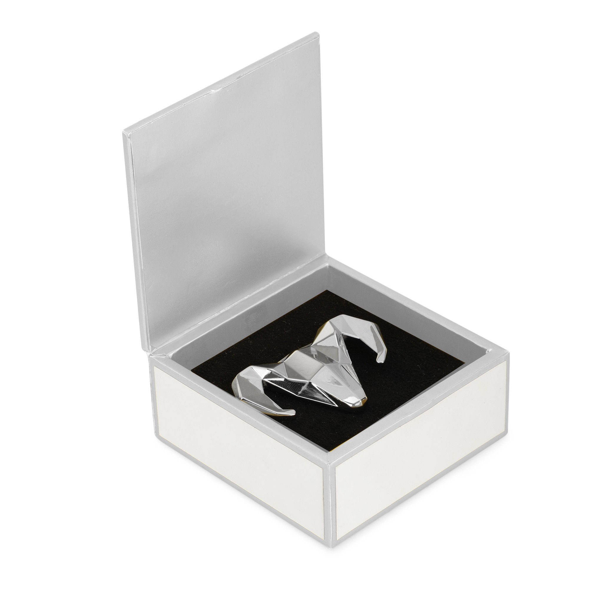 A model showcasing Silver Toned Alloy Ram Brooch by Dusala from Dusala's collection A model showcasing Silver Toned Alloy Ram Brooch by Dusala from Dusala's collection
