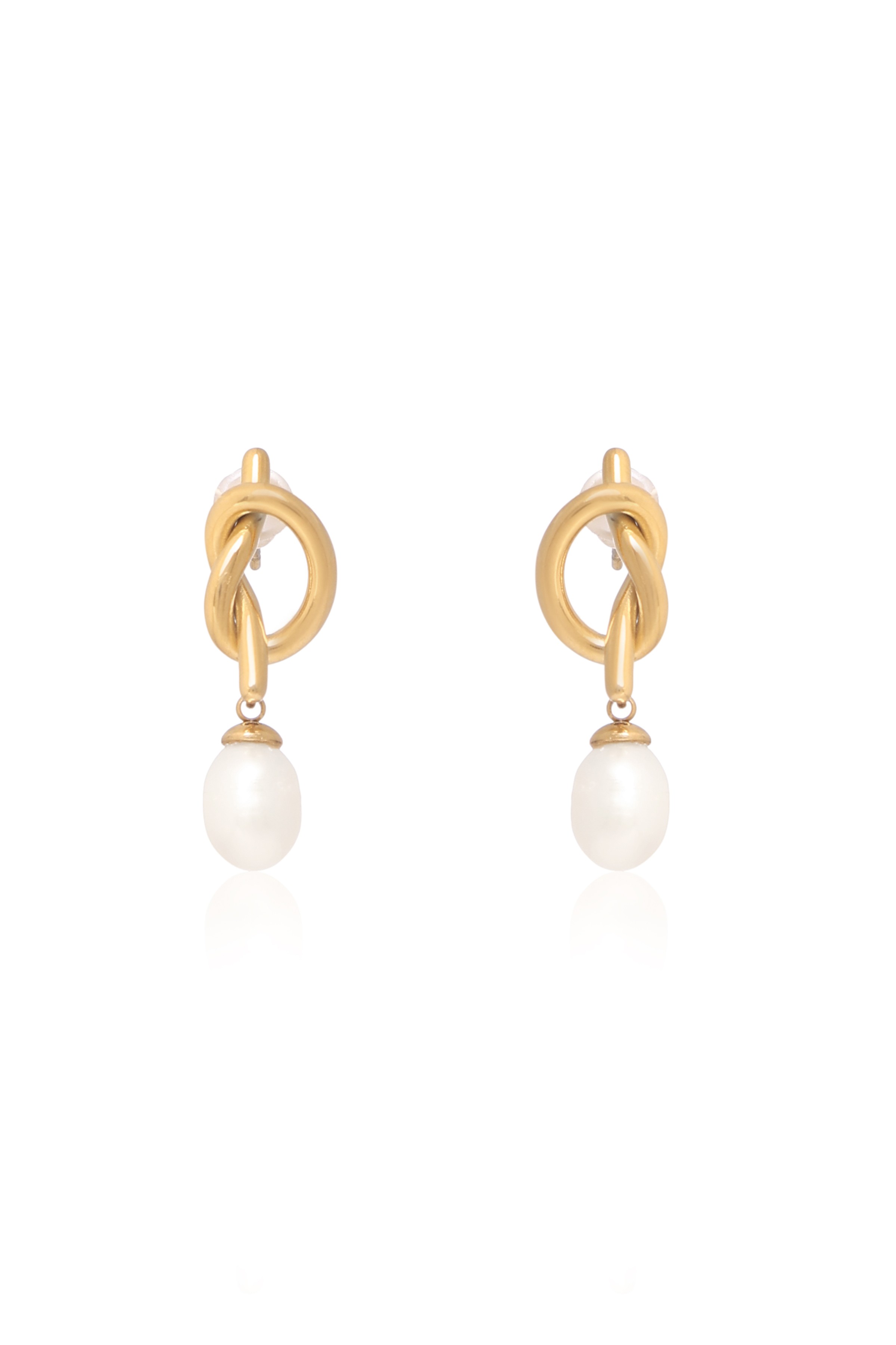 A model showcasing Knot Sophistication Earrings by Dusala from Dusala's collection A model showcasing Knot Sophistication Earrings by Dusala from Dusala's collection