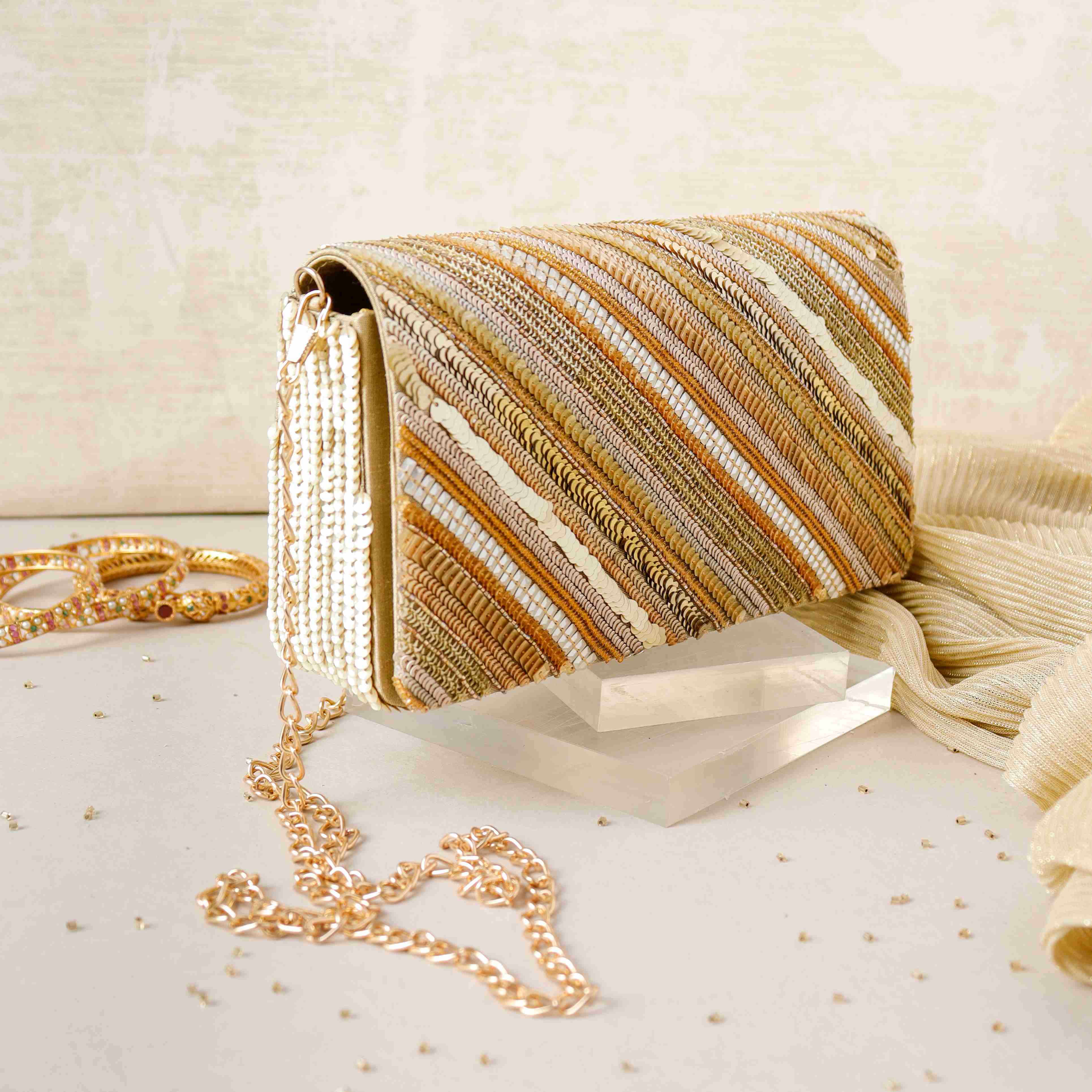 A model showcasing Farnama Clutch Feature image by The Purple Sack from The Purple Sack's collection