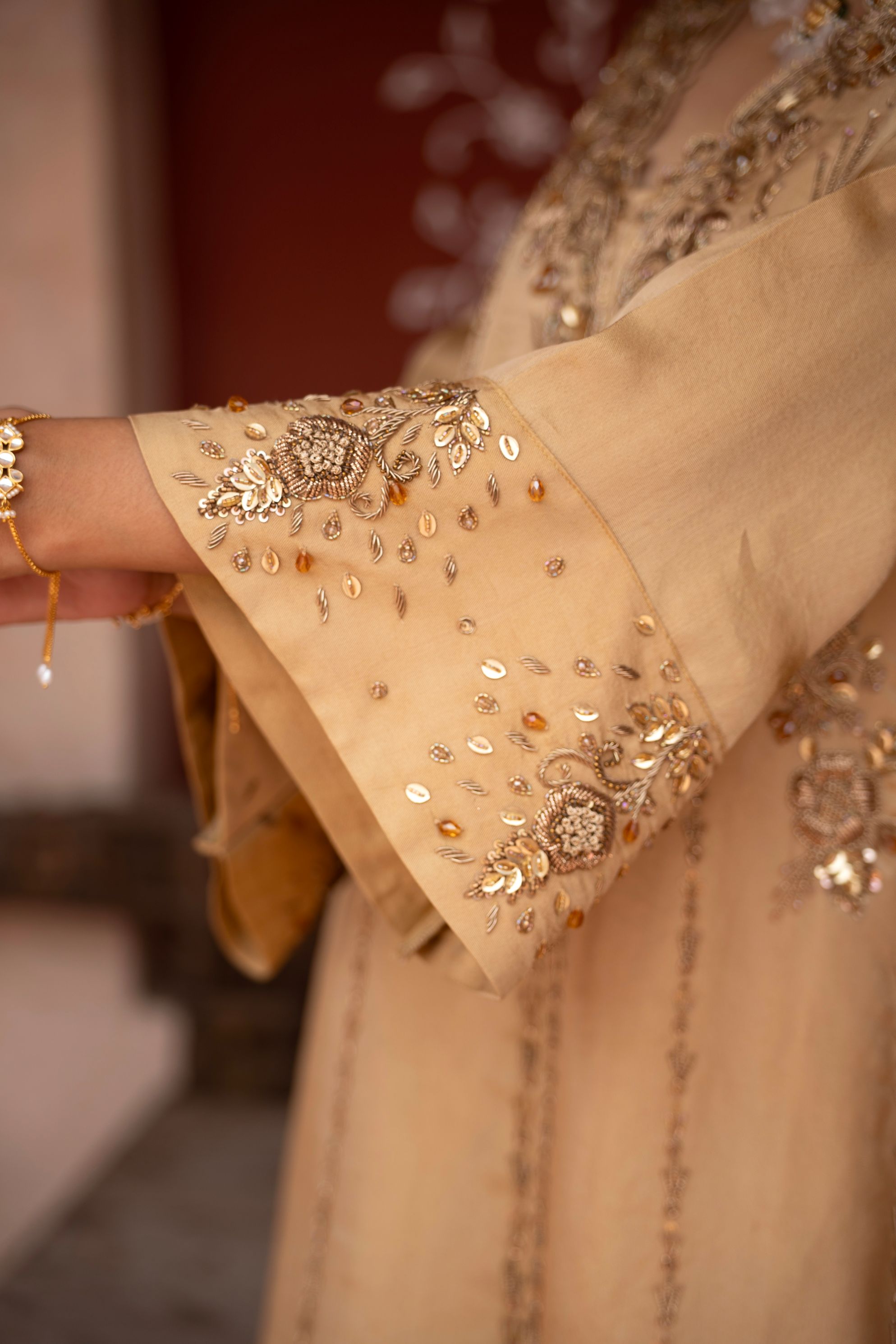 A model showcasing Zar Baari Handembroidered Aline Kurta Set by Nikunj from Nikunj's collection A model showcasing Zar Baari Handembroidered Aline Kurta Set by Nikunj from Nikunj's collection