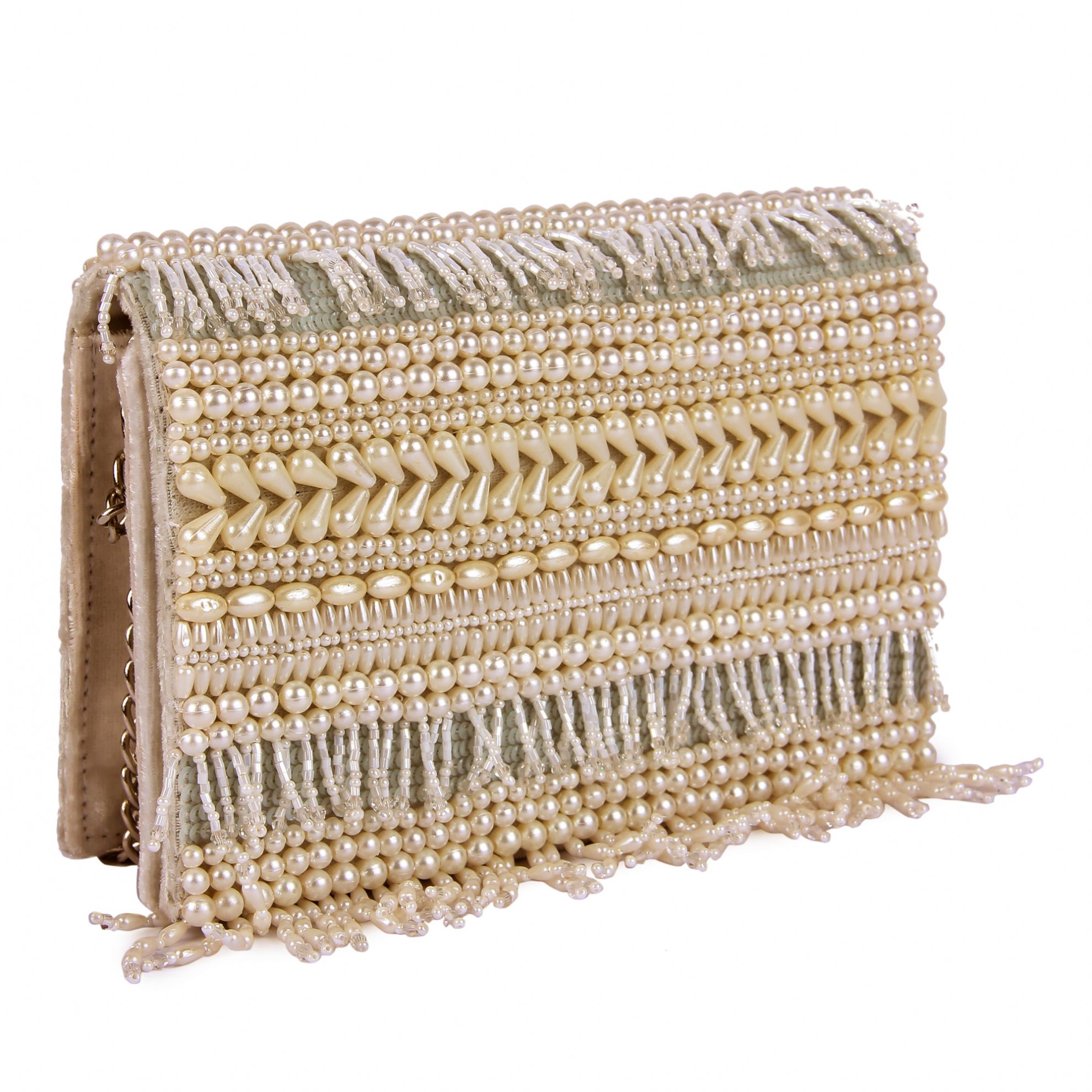 A model showcasing Moteeiiyaa Clutch by The Purple Sack from The Purple Sack's collection A model showcasing Moteeiiyaa Clutch by The Purple Sack from The Purple Sack's collection