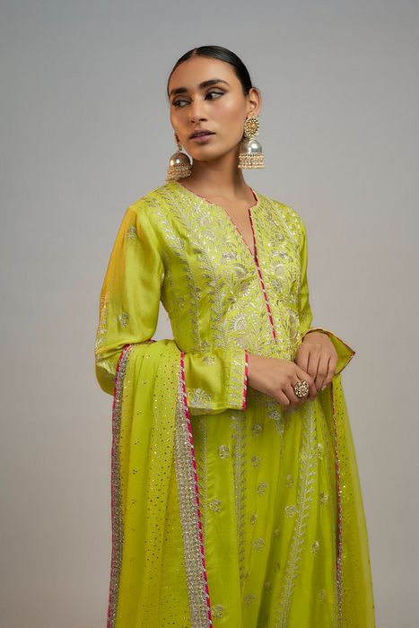 A model showcasing Golconda Aarohi Anarkali Set by Gopi Vaid from Gopi Vaid's collection