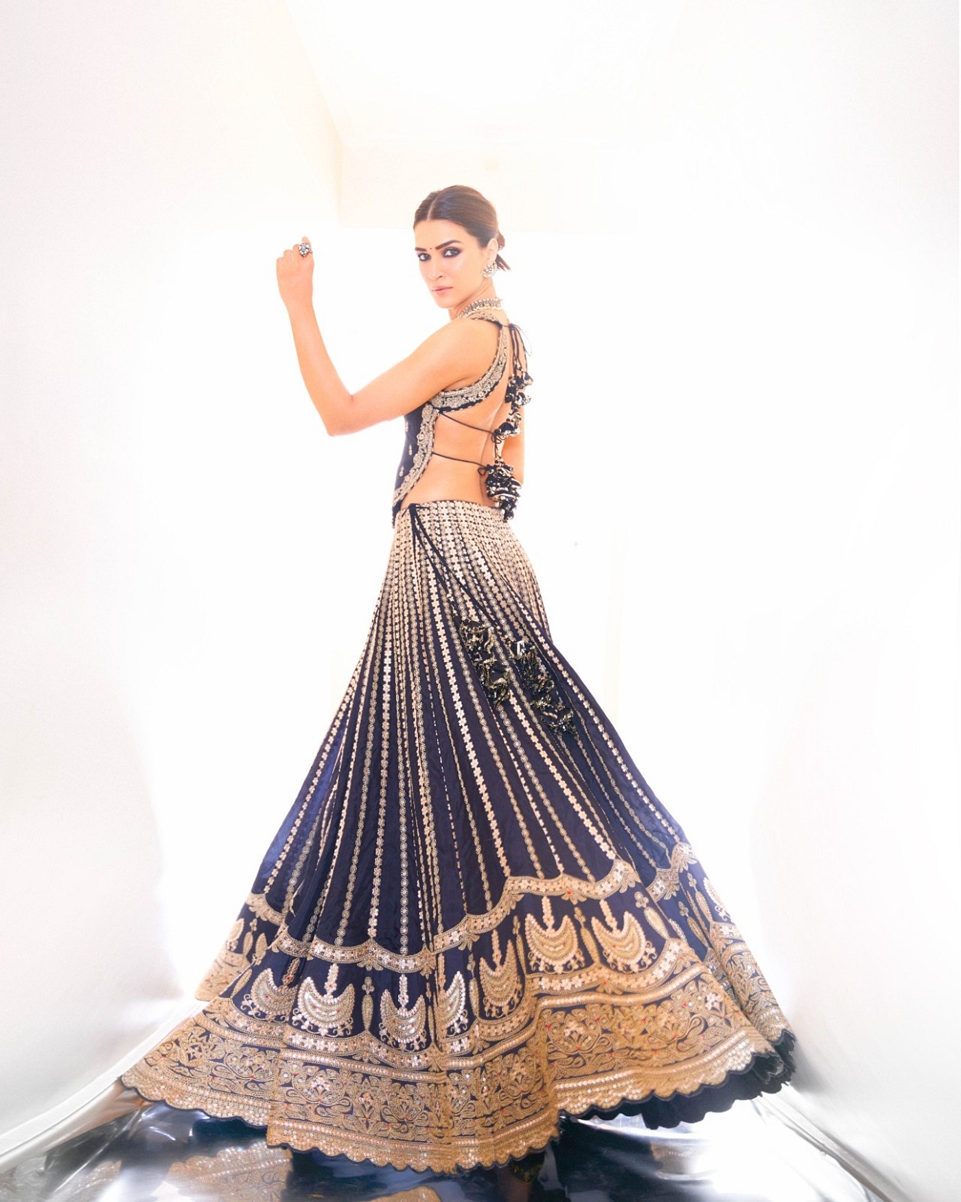 A model showcasing Kriti Sanon In Golconda Kriti Lehenga Set Feature image by Gopi Vaid from Gopi Vaid's collection