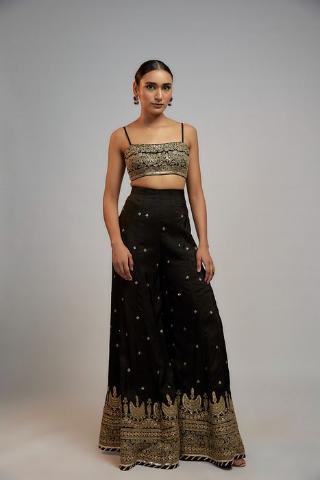 A model showcasing Karishma Mehta In Golconda Afreen Sharara Set by Gopi Vaid from Gopi Vaid's collection