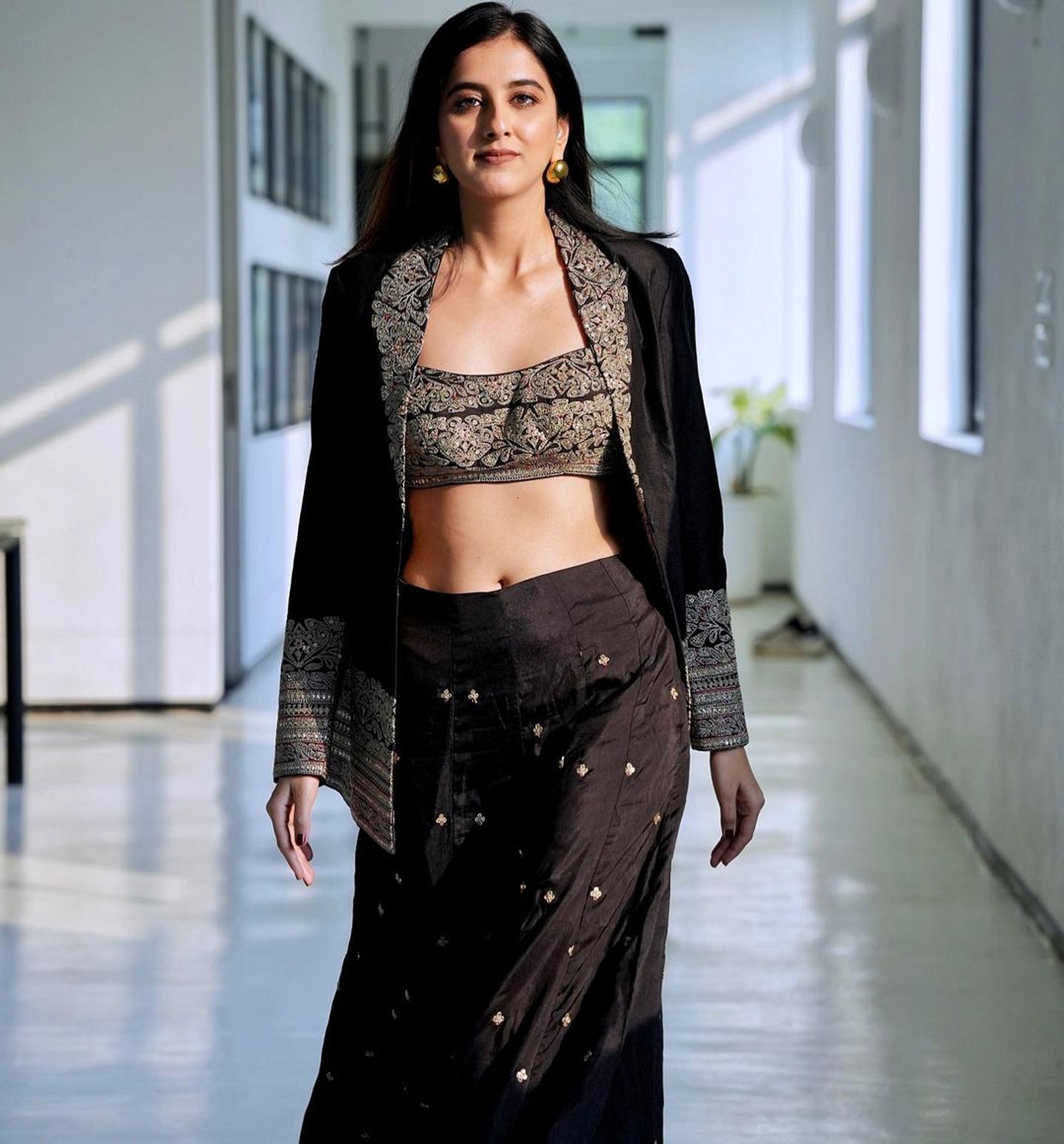 A model showcasing Karishma Mehta In Golconda Afreen Sharara Set Feature image by Gopi Vaid from Gopi Vaid's collection
