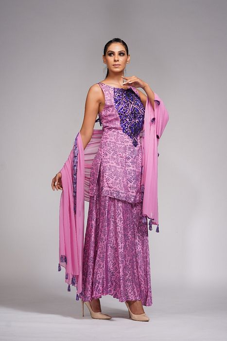 A model showcasing Hand Painted Ankle Sharara With Tassels by Shruti S Label from Shruti S Label's collection