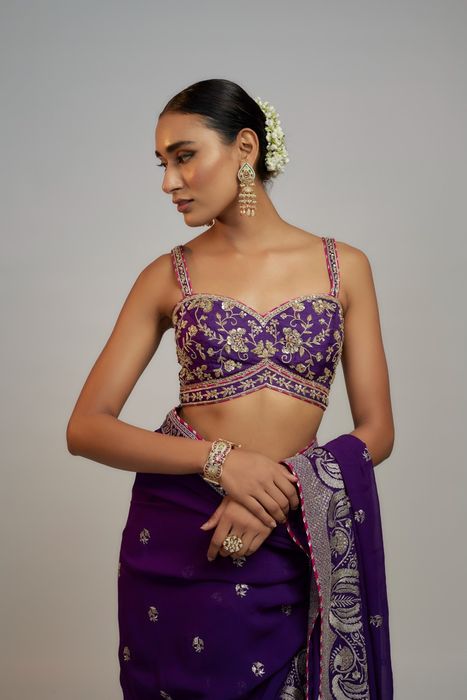 A model showcasing Akanksha Malhotra Aggarwal In Purple Golconda Yamini Saree Set by Gopi Vaid from Gopi Vaid's collection