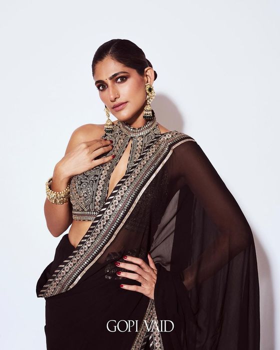 A model showcasing Kubbra Sait And Akanksha Malhotra In Black Golconda Anupa Saree Set by Gopi Vaid from Gopi Vaid's collection