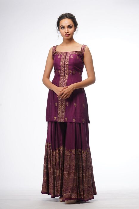 A model showcasing Metallic Print Sharara by Shruti S Label from Shruti S Label's collection
