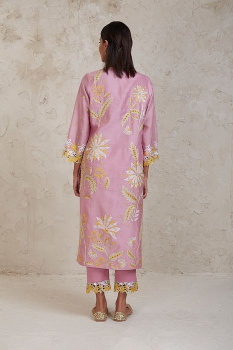 A model showcasing Daria Pink A Line Kurta Set by Sue Mue from Sue Mue's collection