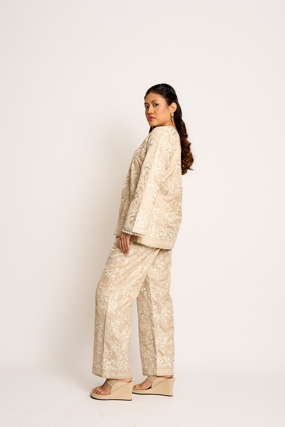 A model showcasing Antique Beige Gulnaaz Twin Set Feature image by Ashtar from Ashtar's collection